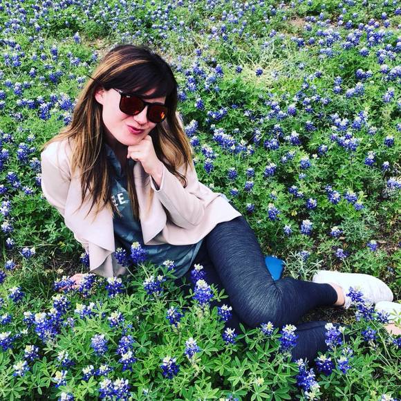 Meet your Posher, Ashley - Picture 1 of 1